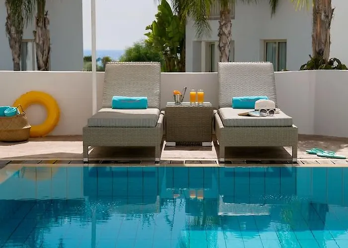 Althea Kalamies Luxury Vila