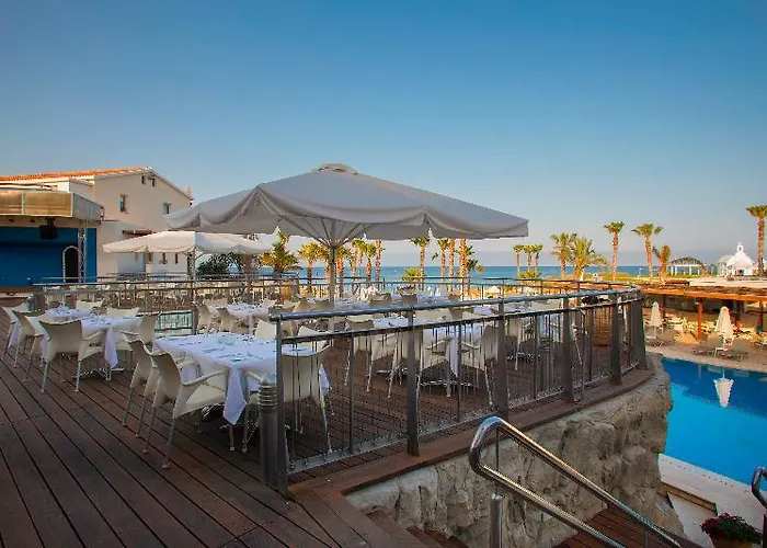 Althea Kalamies Luxury Vila